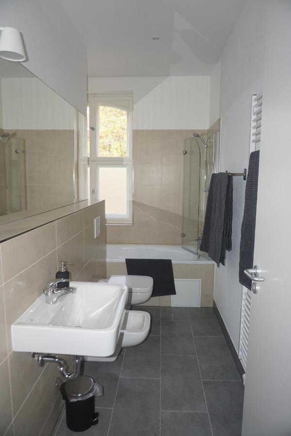 Madflats S-bahn Friedenau Appartement